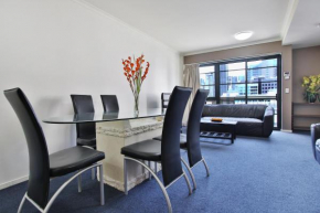 HarbourView Apartment Hotel (now Arrow on Spencer), Melbourne